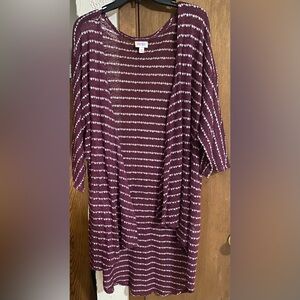 LuLaRoe 25” PTP Sz: M Burgandy/White Striped Waterfall Kimono